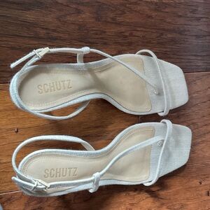 SCHUTZ Women's Elegant Cream Heels